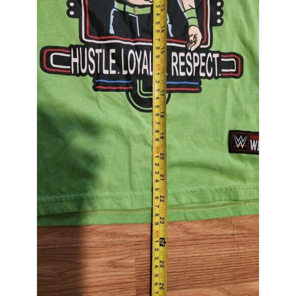 WWE Authentic Wear T-Shirt Green Small Never Give Up Pre-Owned - Picture 6 of 8